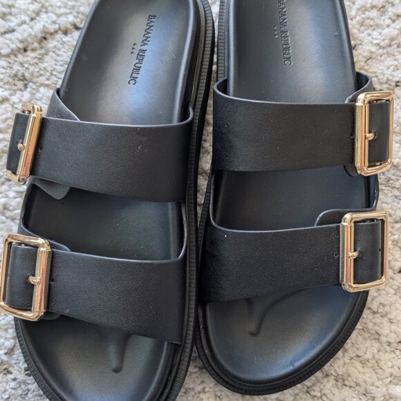 Banana Republic Vegan Leather Black & Gold Slide Sandals - Picture 3 of 7